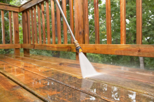 Professional Pressure Washing Services in Bloomington, IL